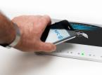 Karty znikają w smartfonach. Trwa walka o standard płatności mobilnych