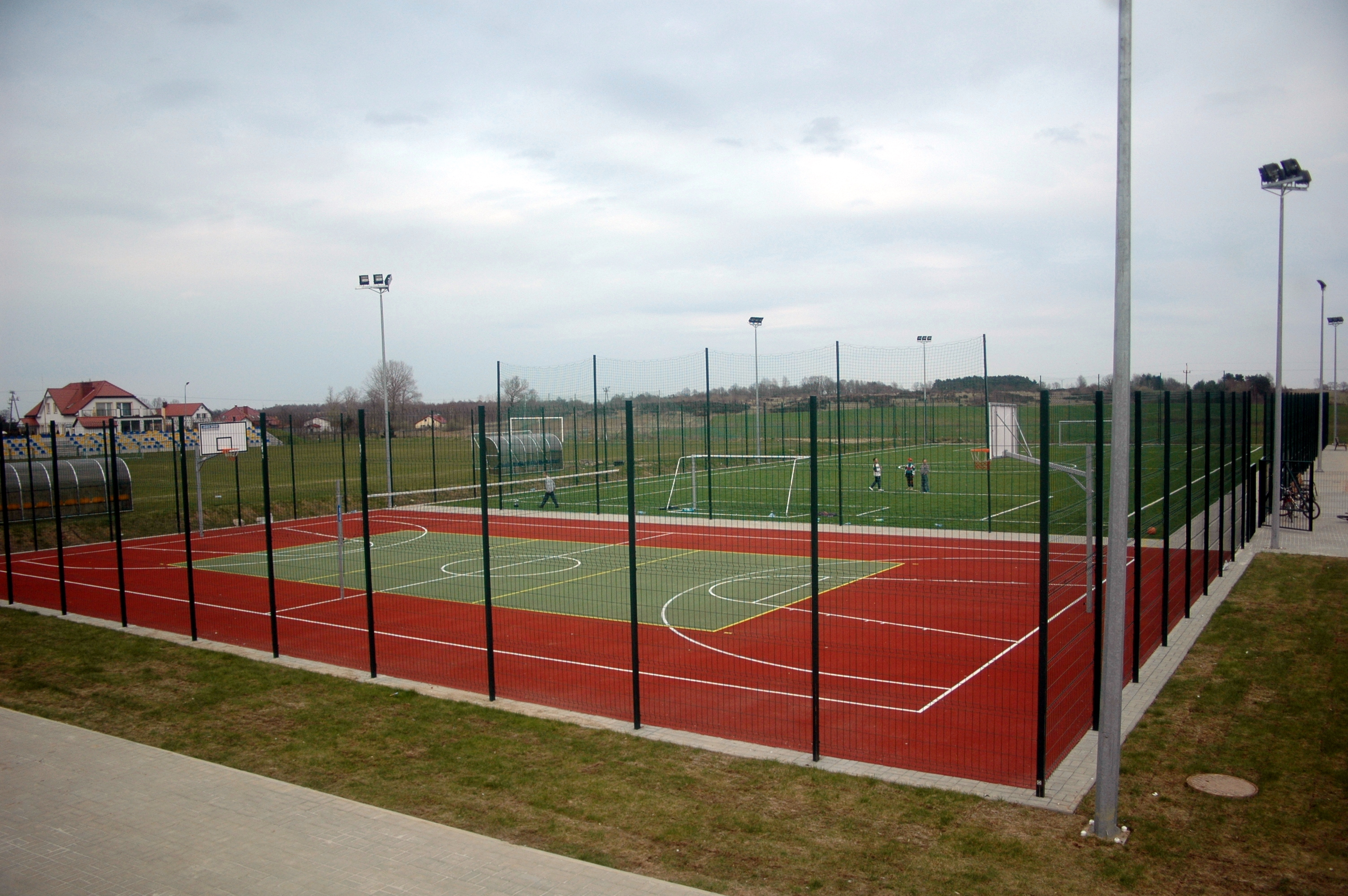 Rząd przekaże 13 mln zł na sport w woj. opolskim. Powstaną nowe orliki i lokalne inwestycje