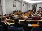 Senat przegłosował poprawki do ustawy o podatku bankowym. Projekt wraca do Sejmu